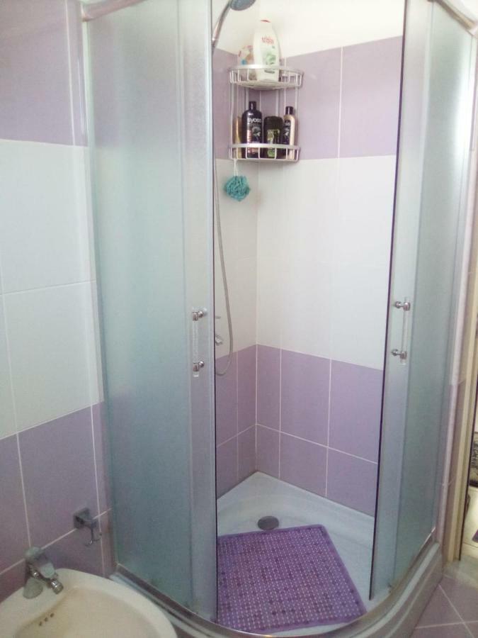 Sazani'S Place Fier Dış mekan fotoğraf